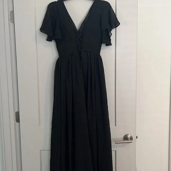 Black Chiffon V-Neck Formal Gown Sz 2 - Picture 3 of 3